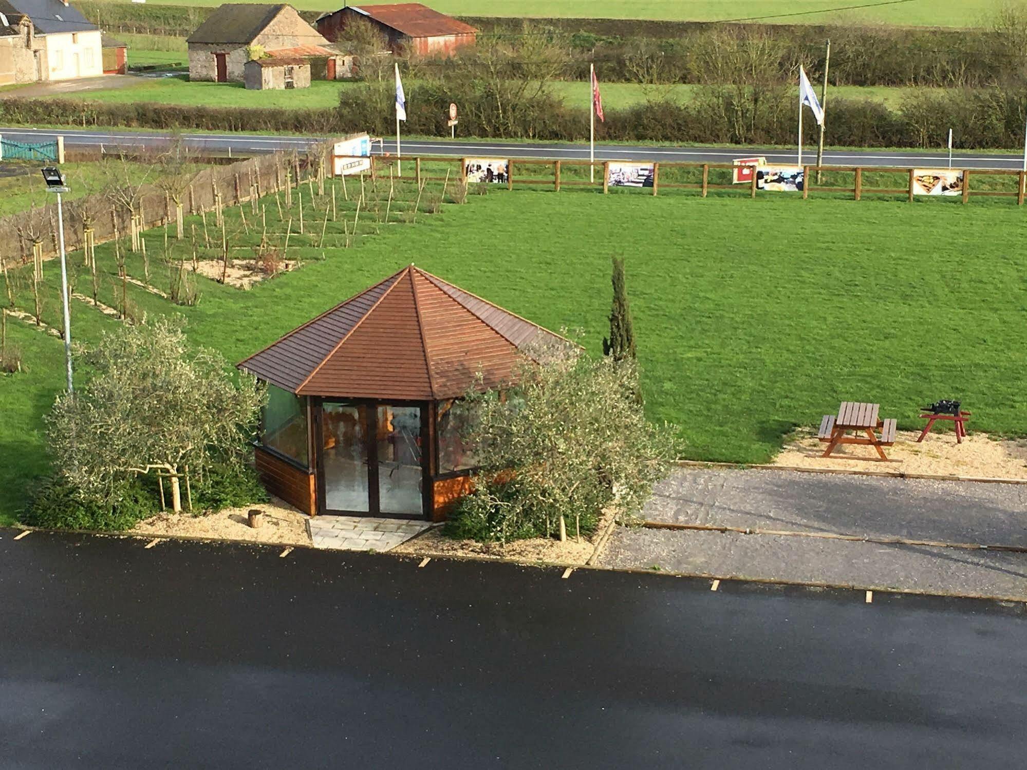 Ibis Budget Ancenis Mésanger Exterior foto